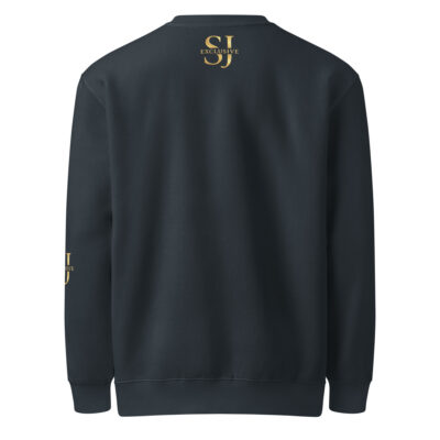 Dos du sweat-shirt SJ EXCLUSIVE bleu nuit, logo SJ doré au col, coupe premium en molleton 65% coton 35% polyester.